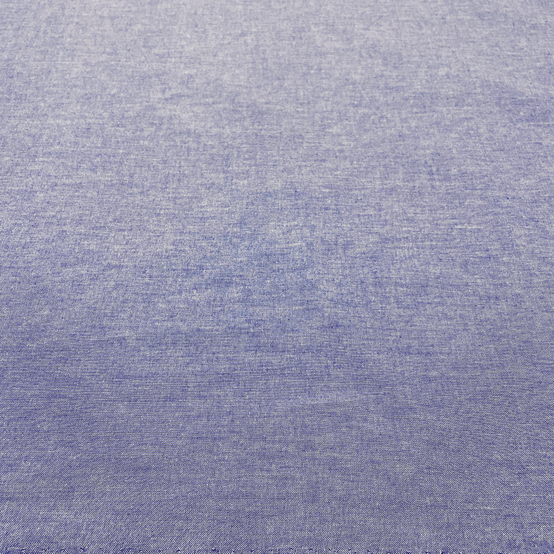 Blue Cotton Chambray fabric, now available on en.tessuti.fr