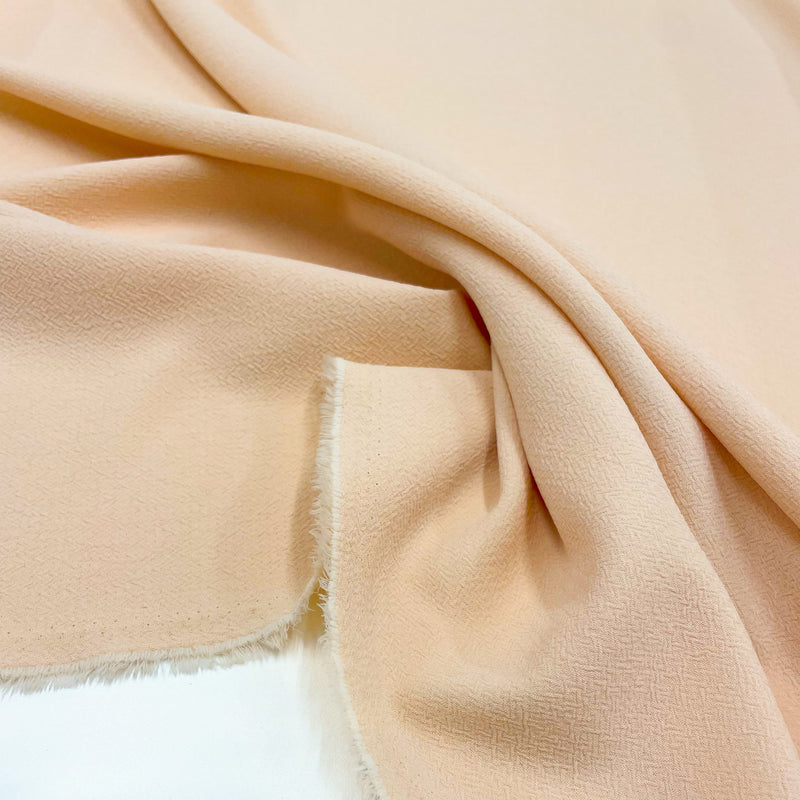 Fabric Crepe Beige Made In Italy, to find on en.tessuti.fr