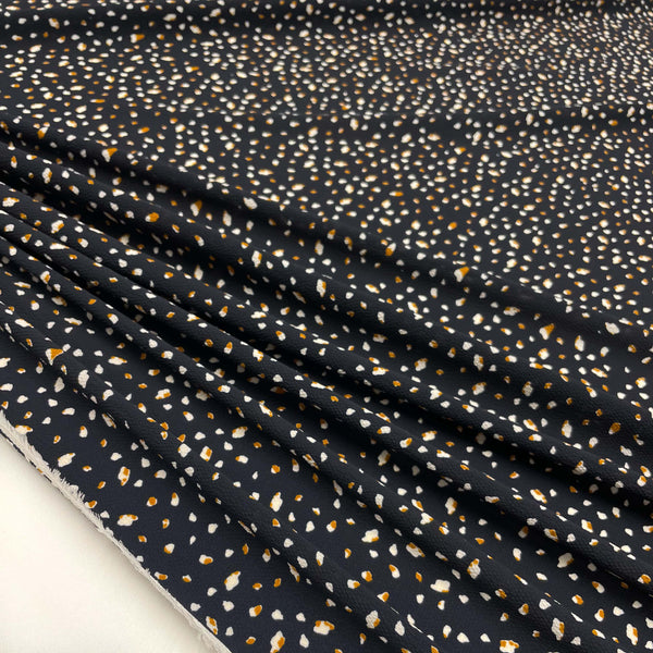 Fabric Crepe of Polyester printed Made in Italy, to find now on en.tessuti.fr