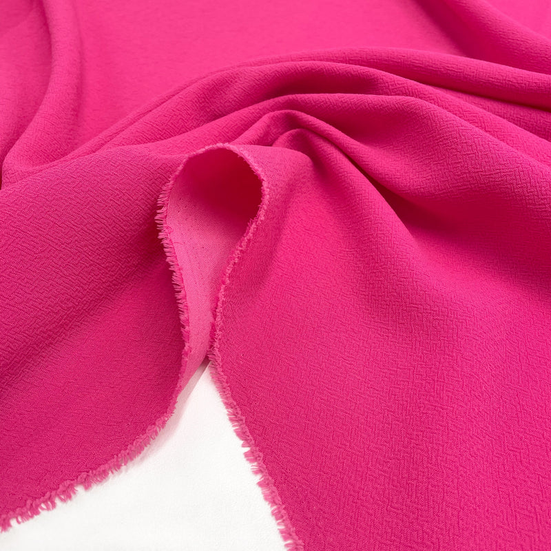 Fabric Crepe Pink Made In Italy, to find on en.tessuti.fr