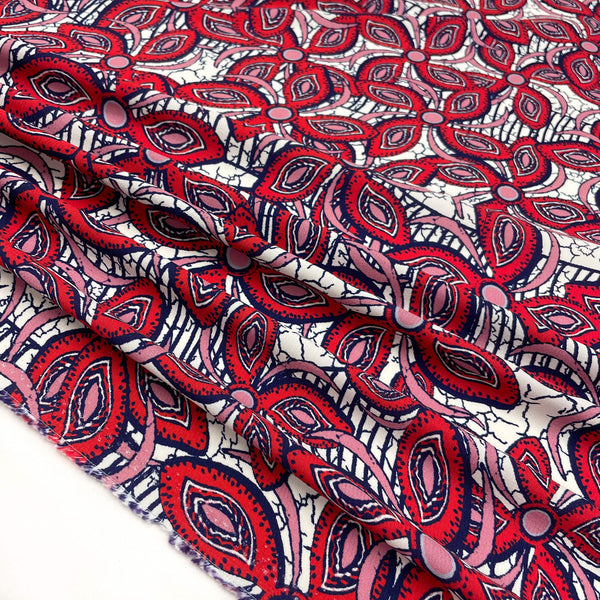 Fabric Crepe of Viscose Printed red Made in Italy, to find on en.tessuti.fr