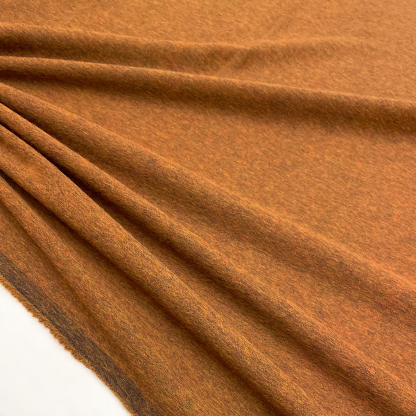 York Brown Wool Fabric Made in Italy, to be found on en.tessuti.fr